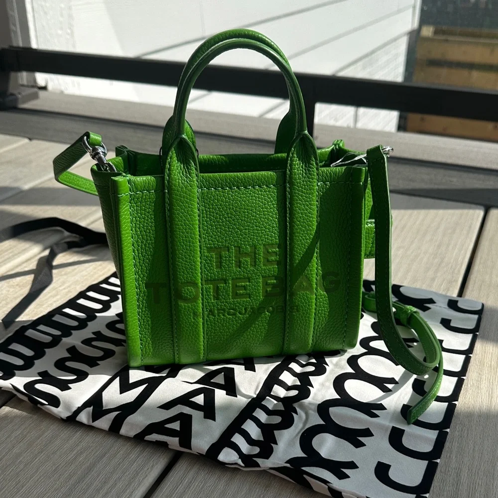 Marc Jacobs The Leather Green Crossbody Tote Bag - Picture 3 of 8